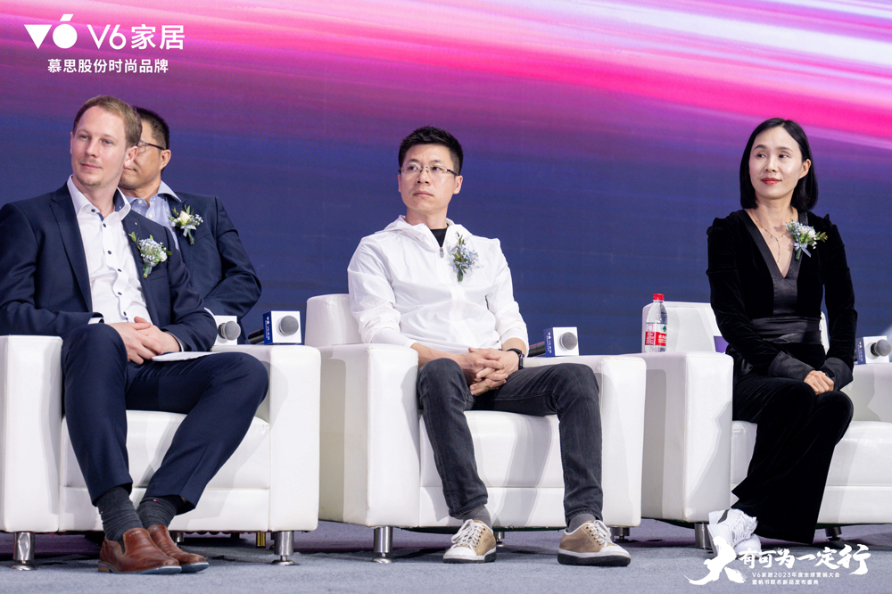 KNY_0668.jpg KNY_0668.jpg