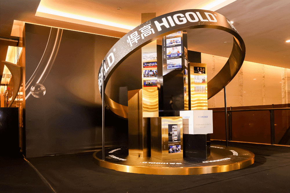 微信图片_20230330182742.gif 微信图片_20230330182742.gif